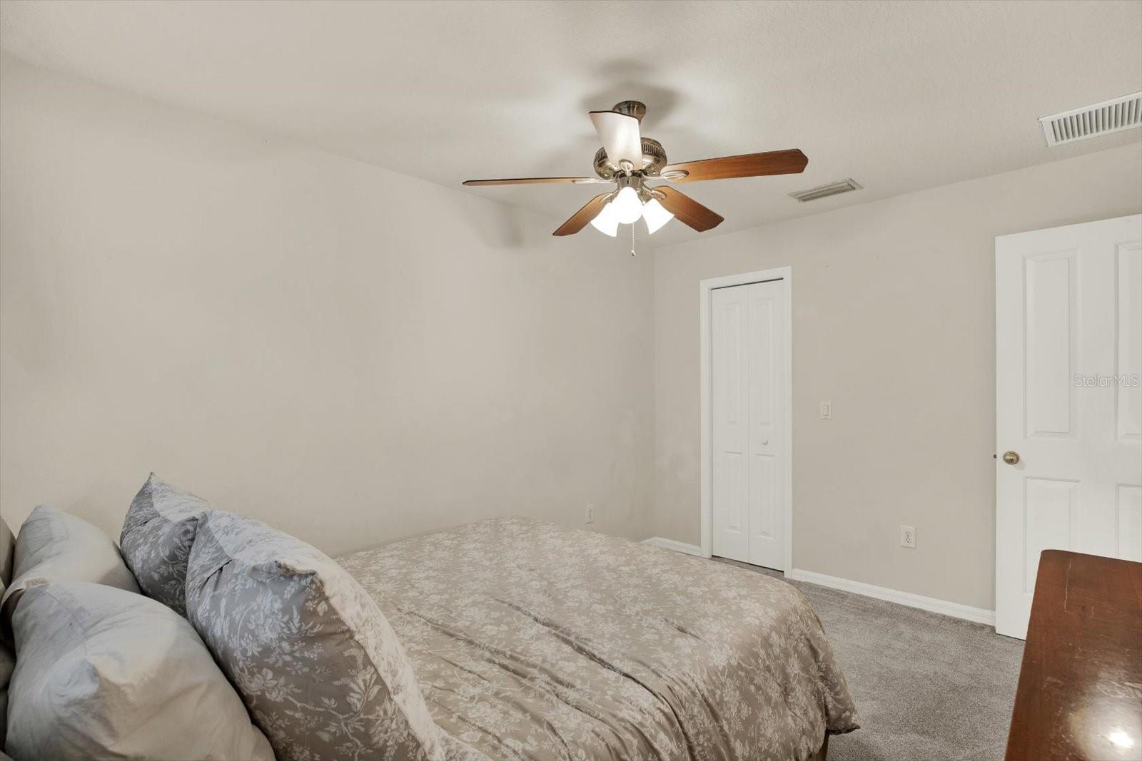 19144 WEYMOUTH DR — photo 18