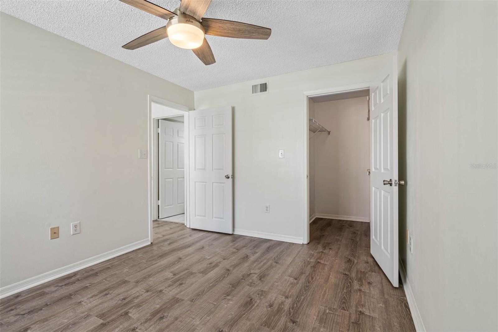 1000 W HORATIO ST #114 — photo 8