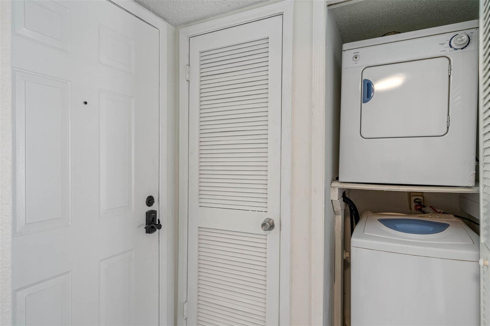 1000 W HORATIO ST #114 — photo 16