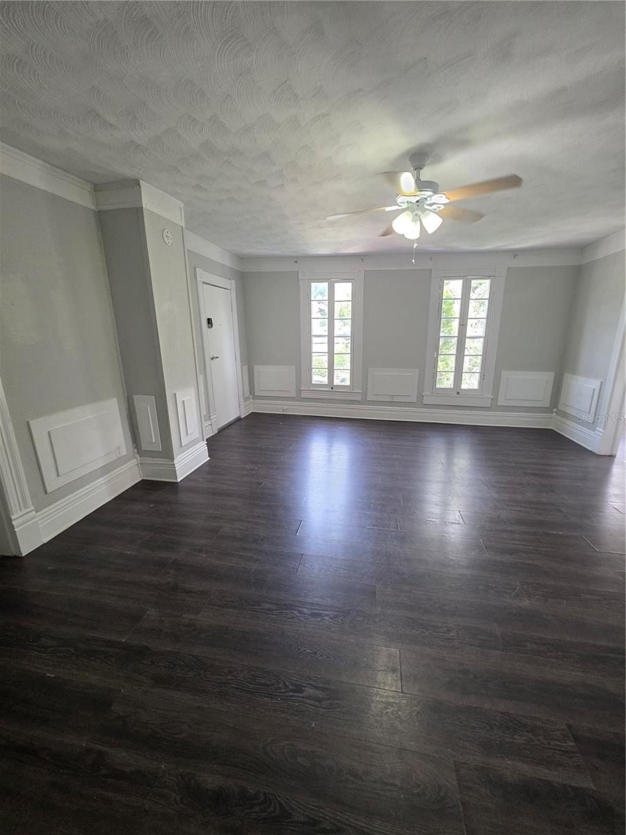 212 W BEACH PL #6 — photo 6