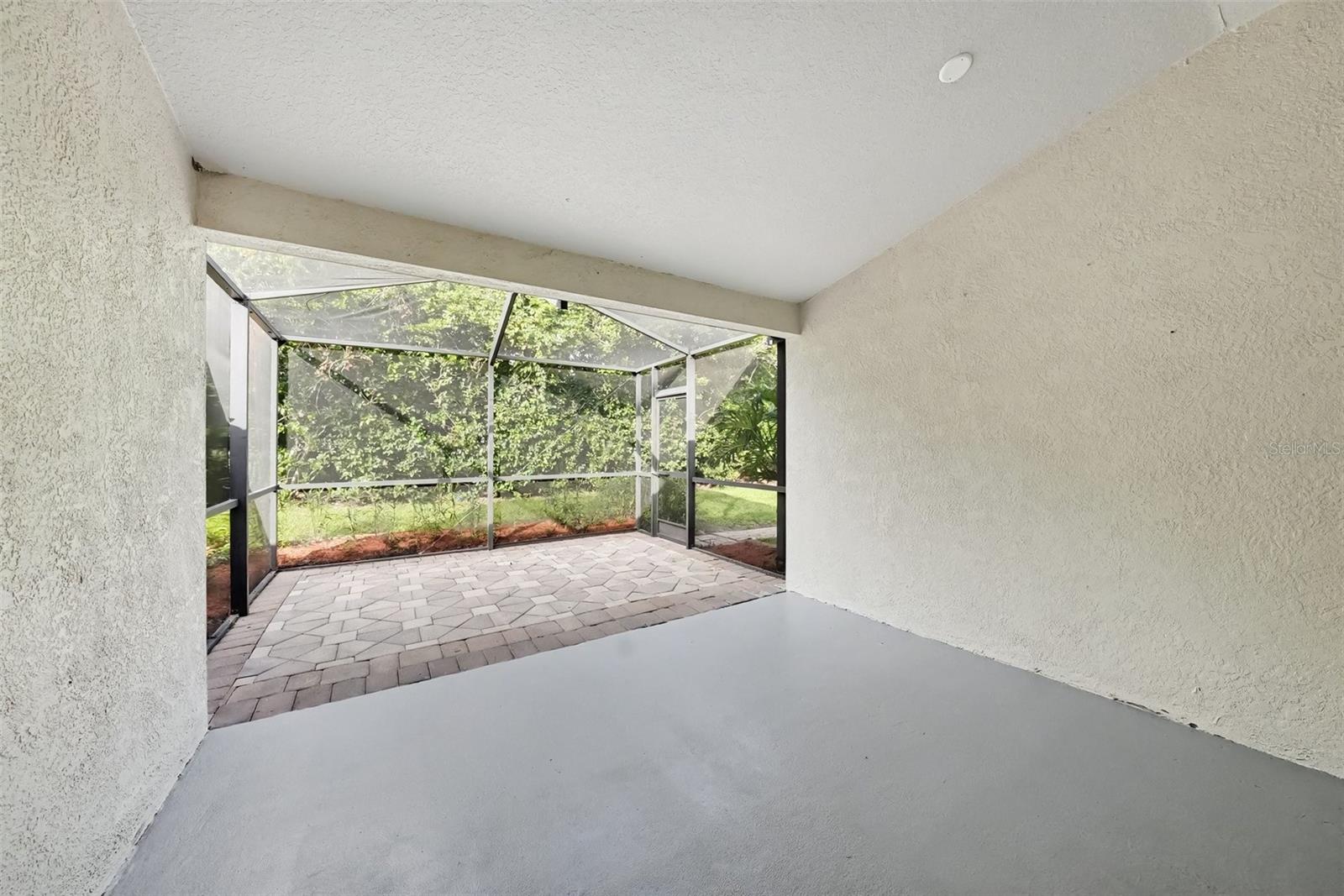 16312 BRIDGECROSSING DR — photo 16