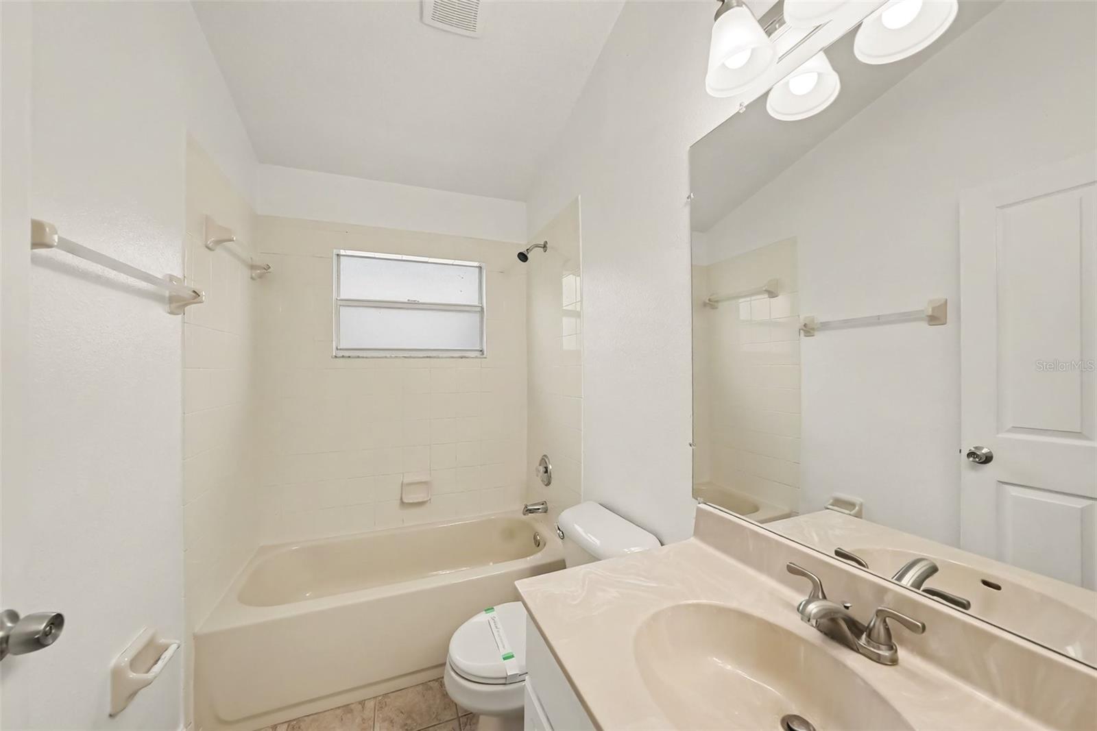 16312 BRIDGECROSSING DR — photo 18
