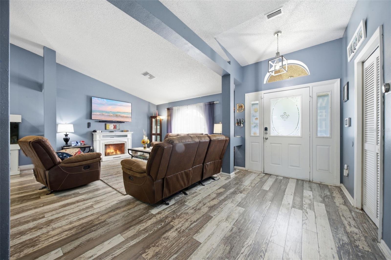 13801 WHITBY RD — photo 5