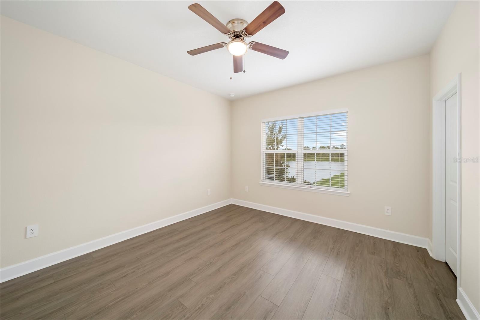 14008 CRIMSON AVE — photo 14