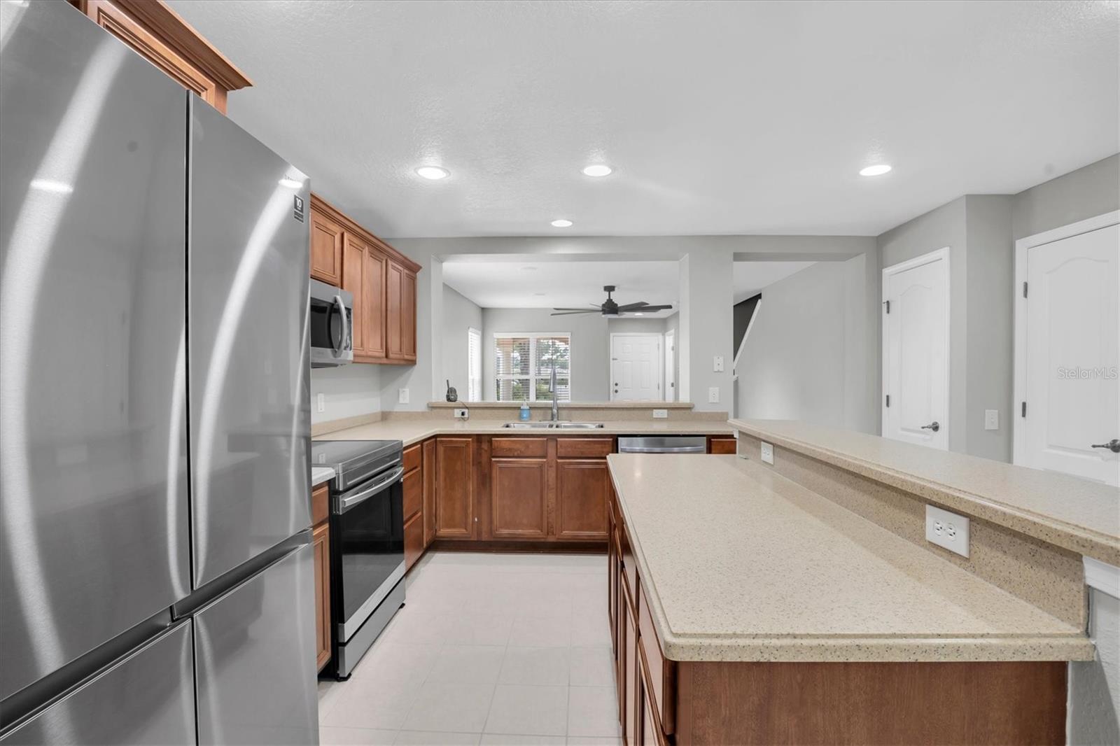 2570 SEA WIND WAY — photo 13