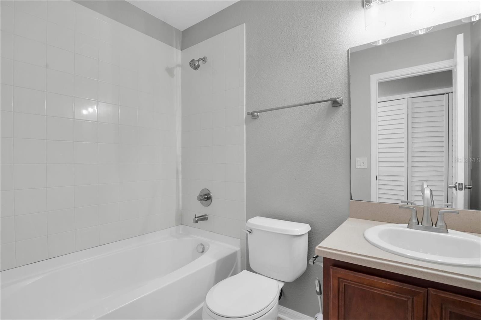 2570 SEA WIND WAY — photo 26