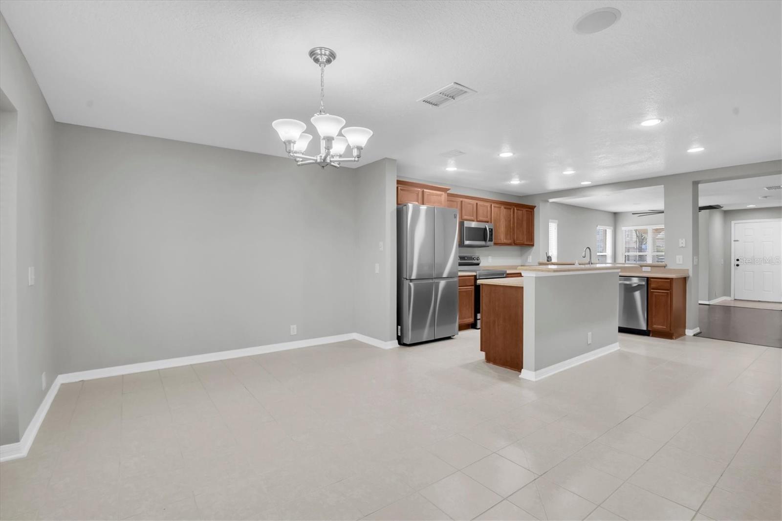 2570 SEA WIND WAY — photo 15