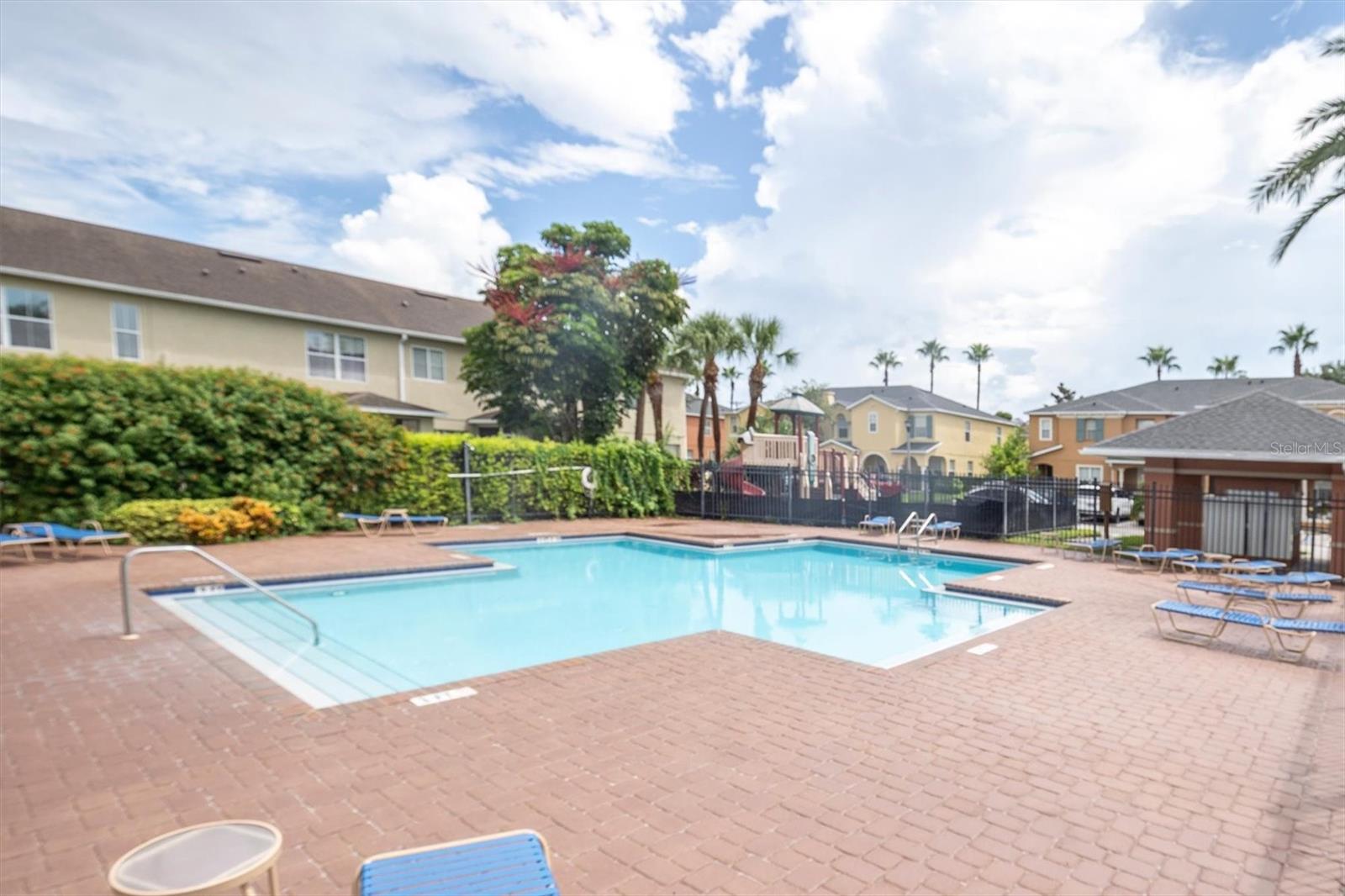 2570 SEA WIND WAY — photo 32