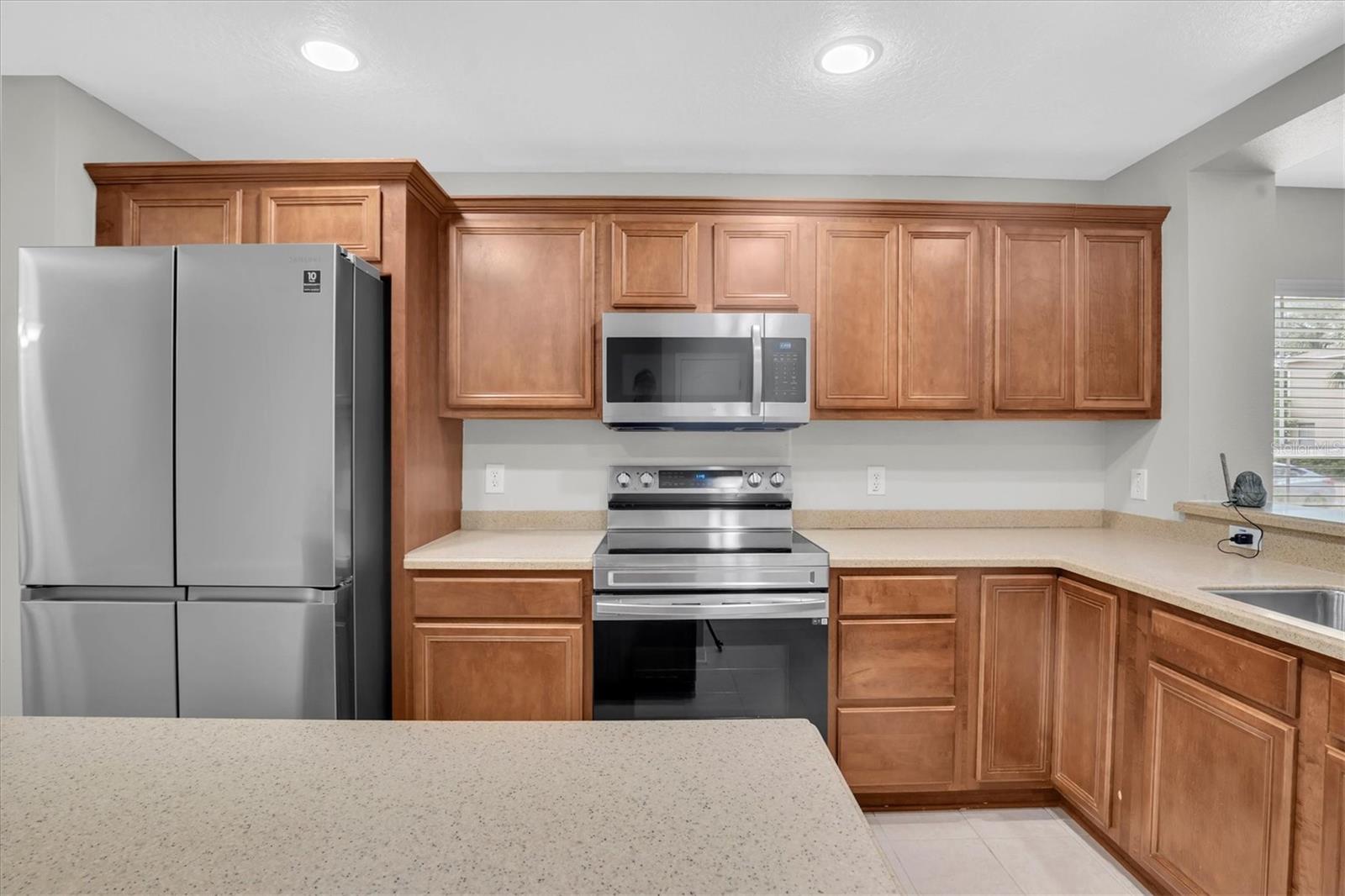 2570 SEA WIND WAY — photo 11