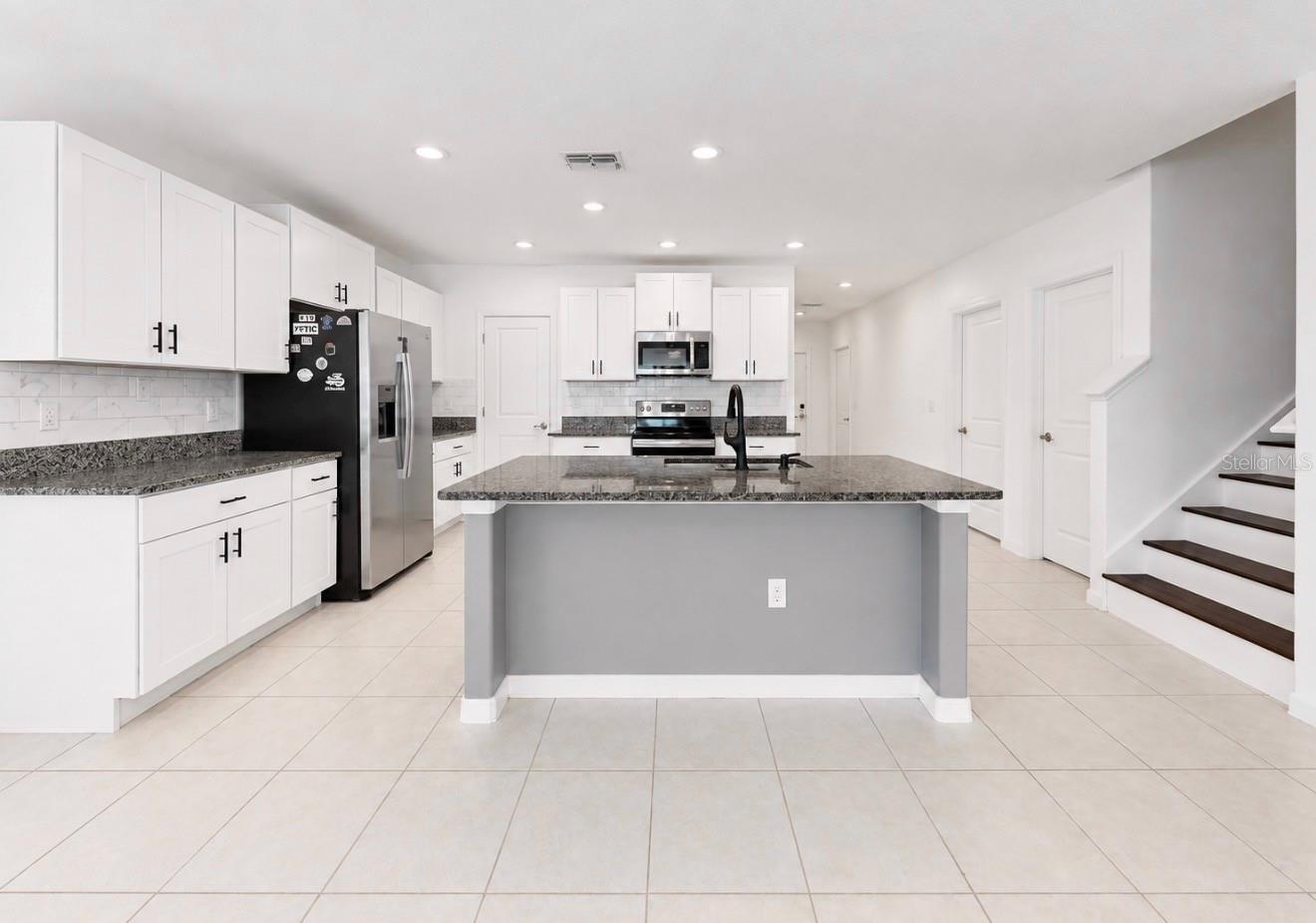 12600 BERGSTROM BAY DR — photo 10