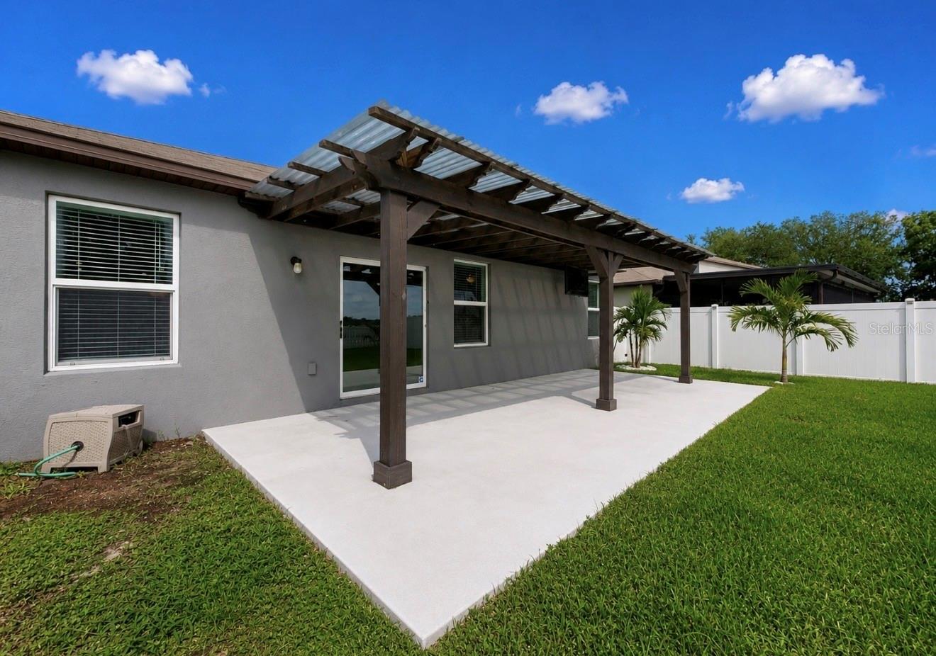 12600 BERGSTROM BAY DR — photo 4
