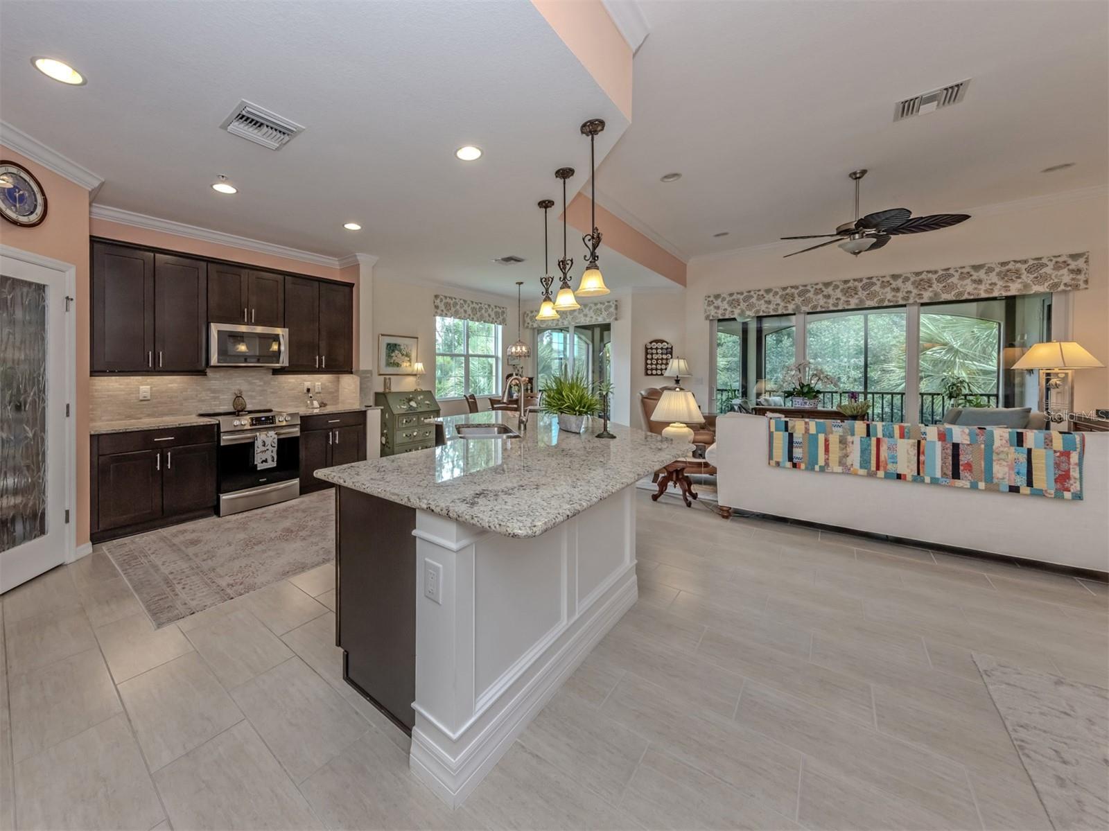 170 BELLA VISTA TER #20C — photo 3