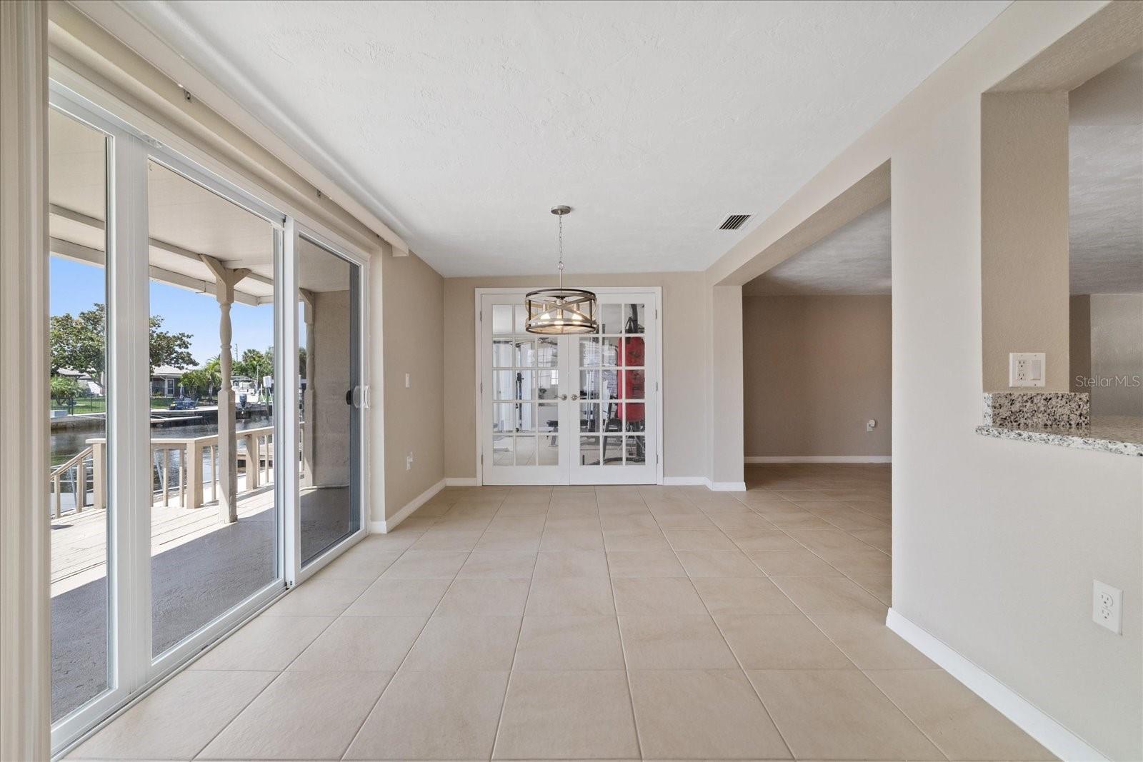 4933 SHELL STREAM BLVD — photo 13