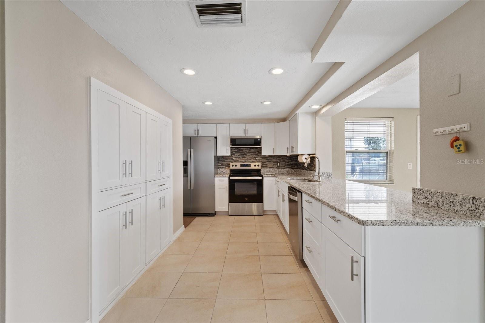 4933 SHELL STREAM BLVD — photo 17