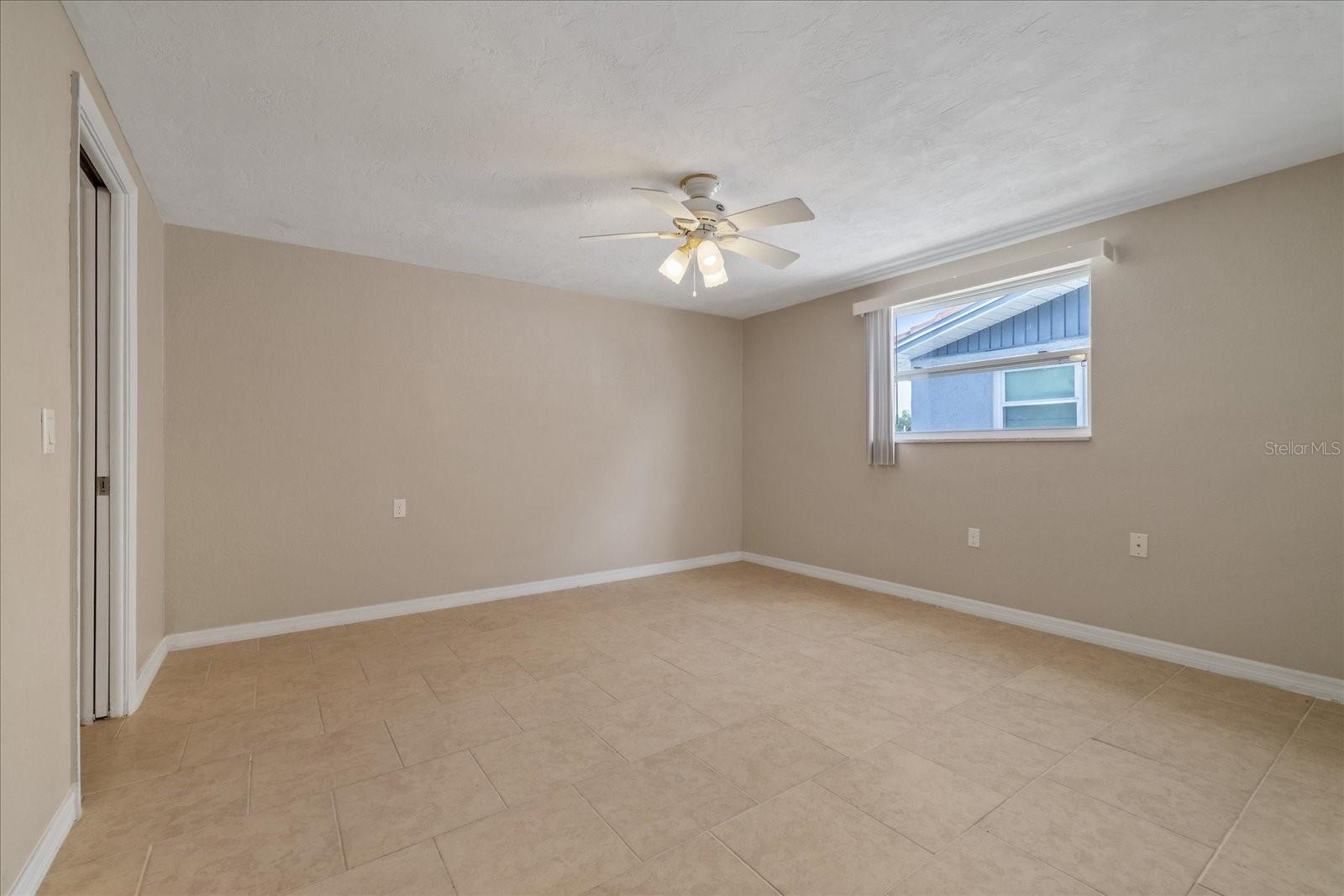 4933 SHELL STREAM BLVD — photo 23
