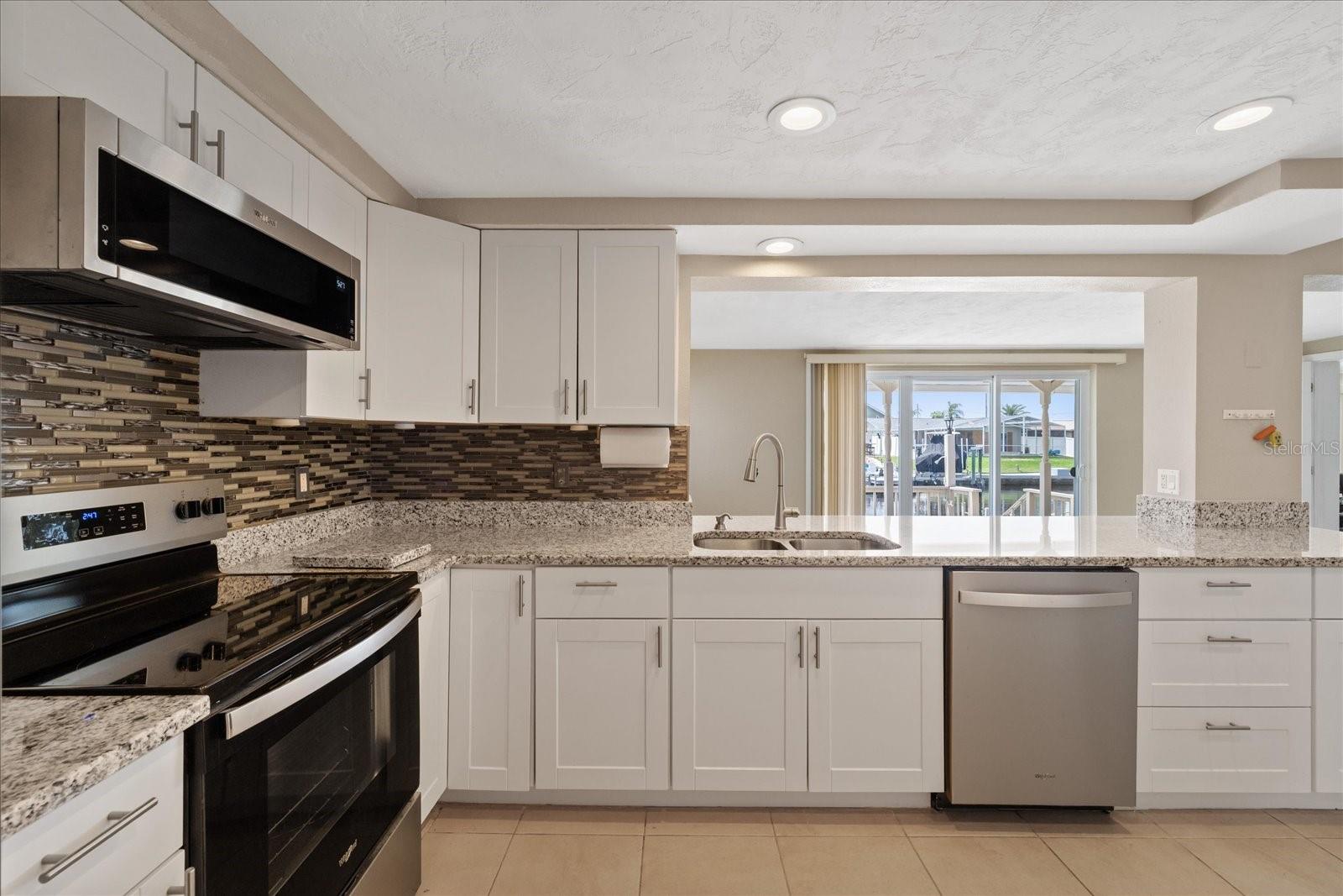 4933 SHELL STREAM BLVD — photo 4
