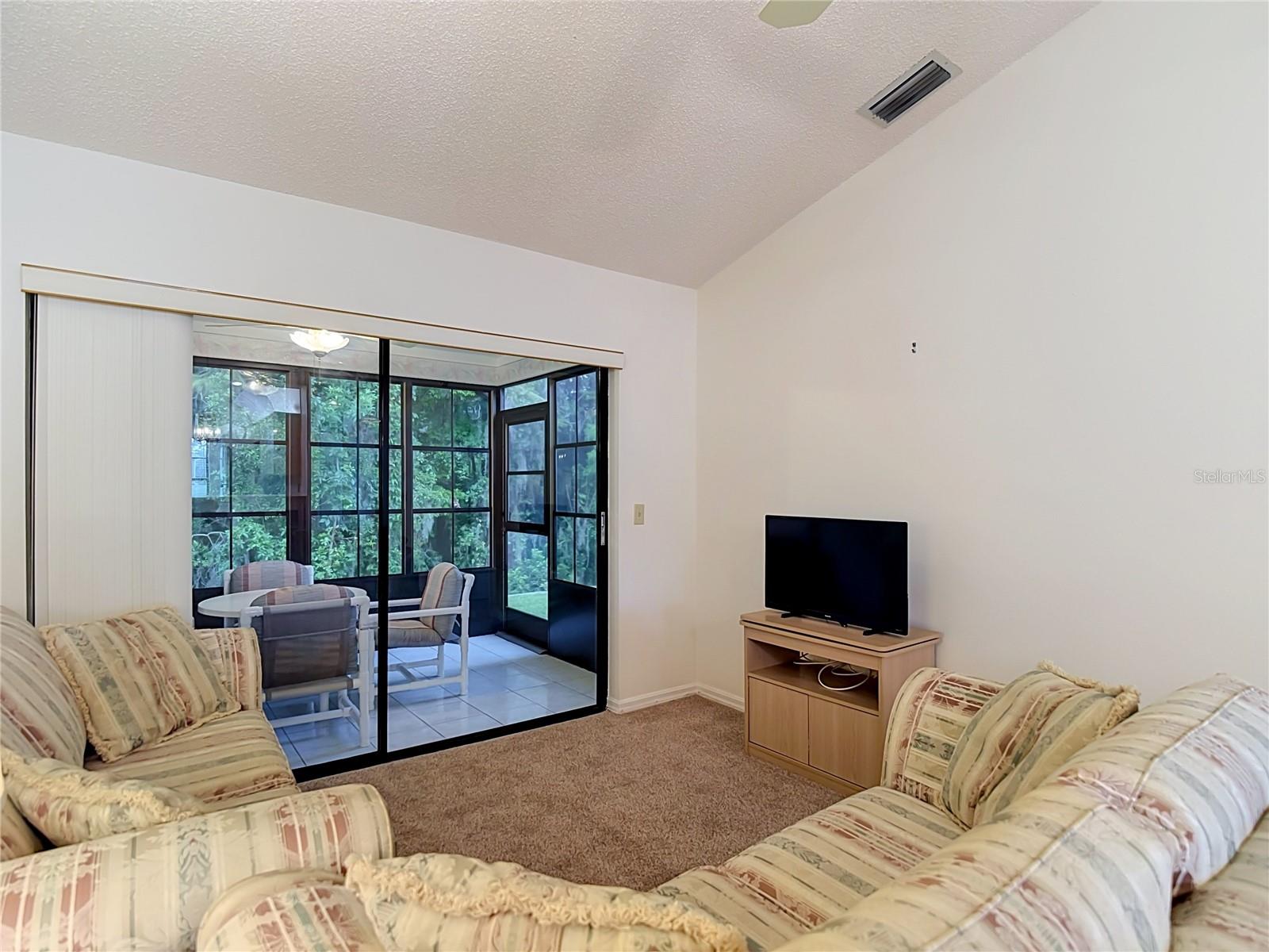 13227 MOLITOR CT — photo 10