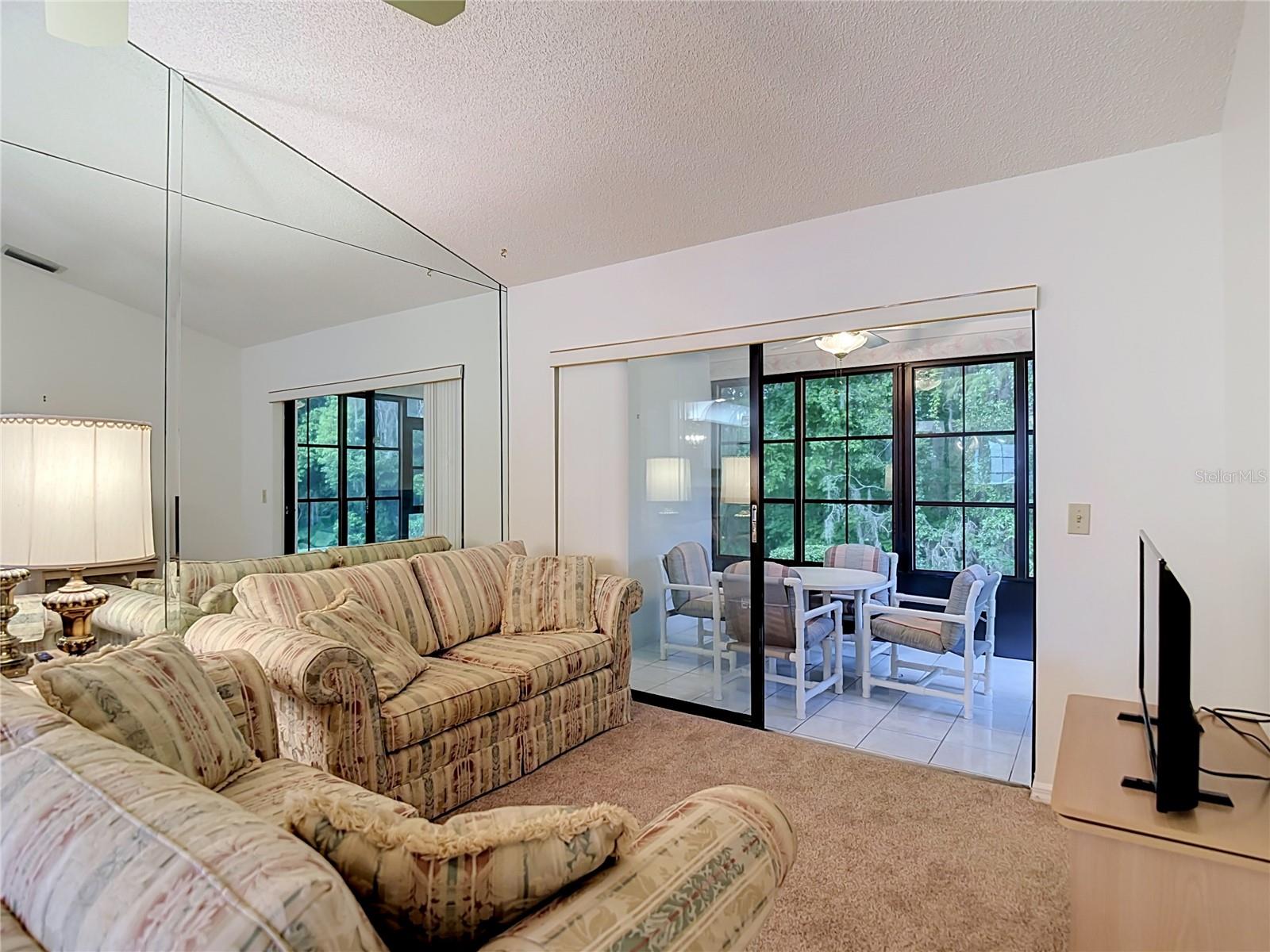 13227 MOLITOR CT — photo 12