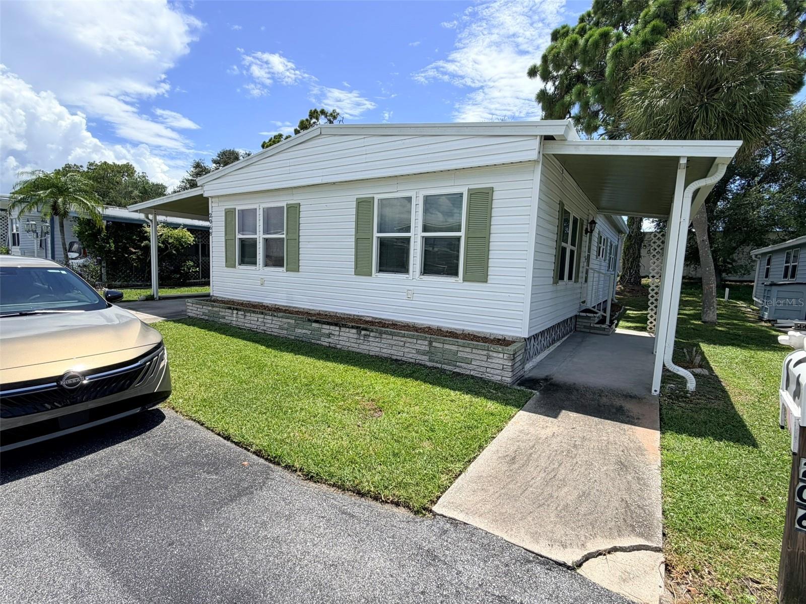 2068 CA D ORO DR — photo 2