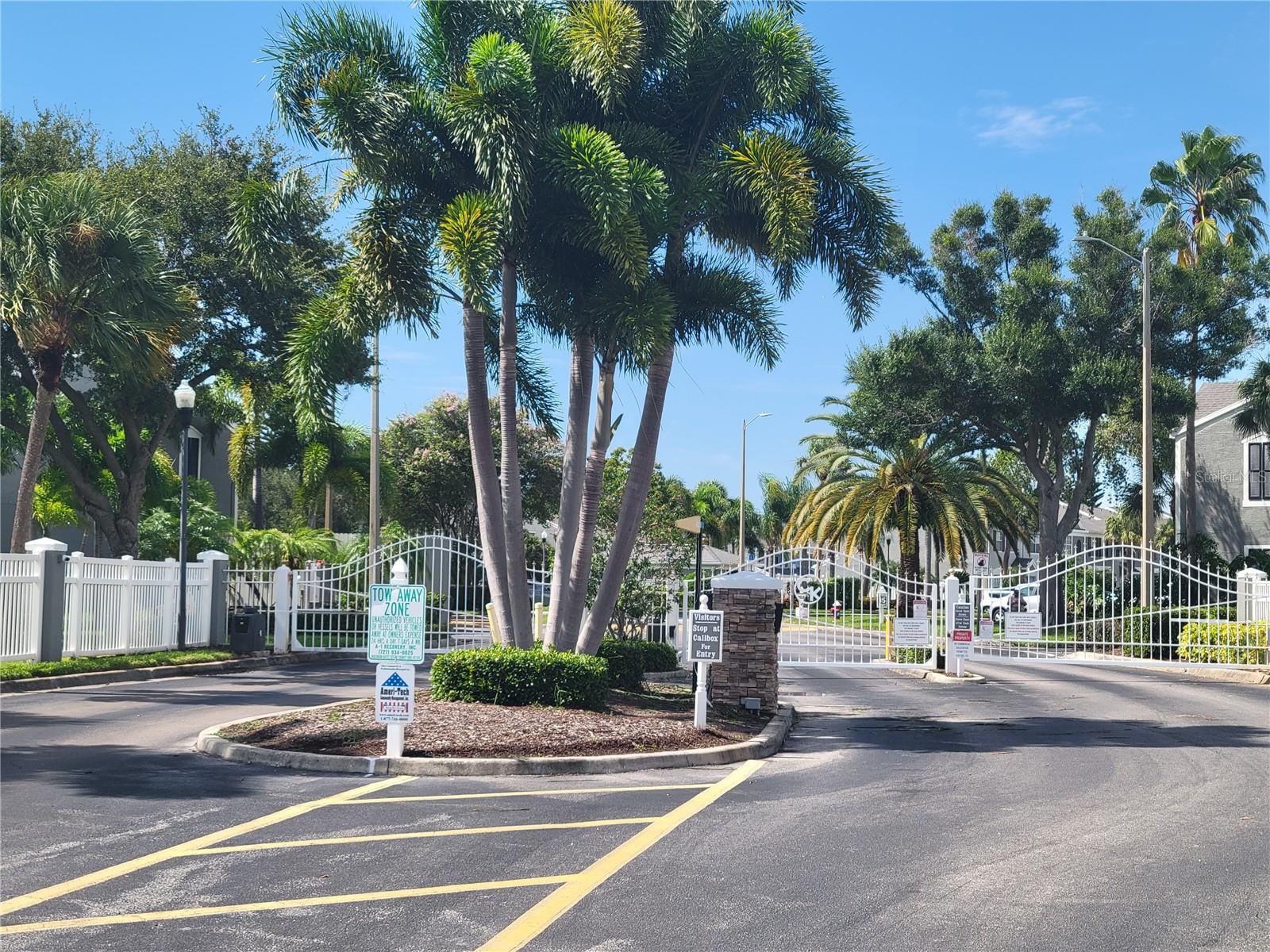 279 COUNTRYSIDE KEY BLVD — photo 37