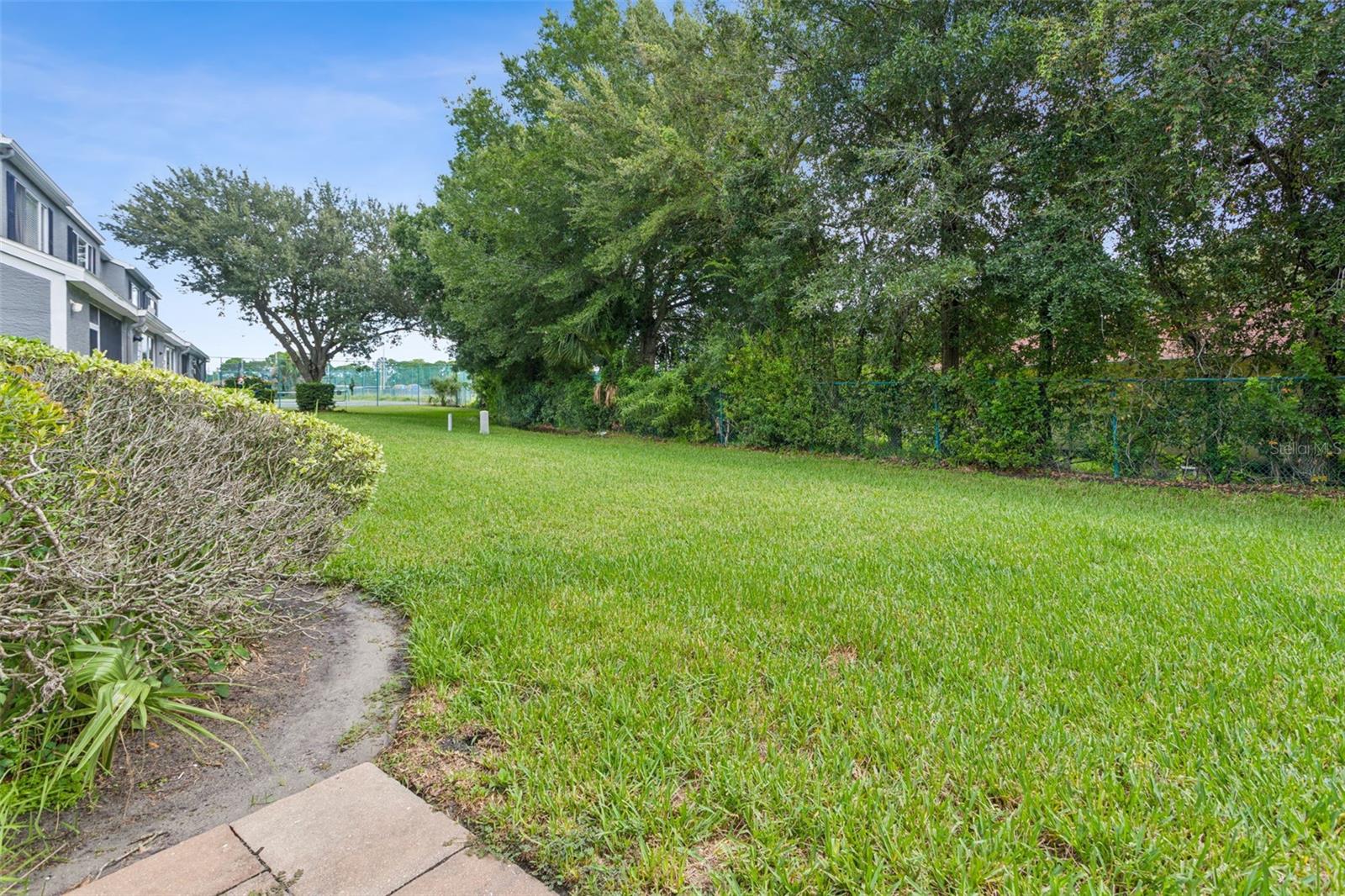 279 COUNTRYSIDE KEY BLVD — photo 31