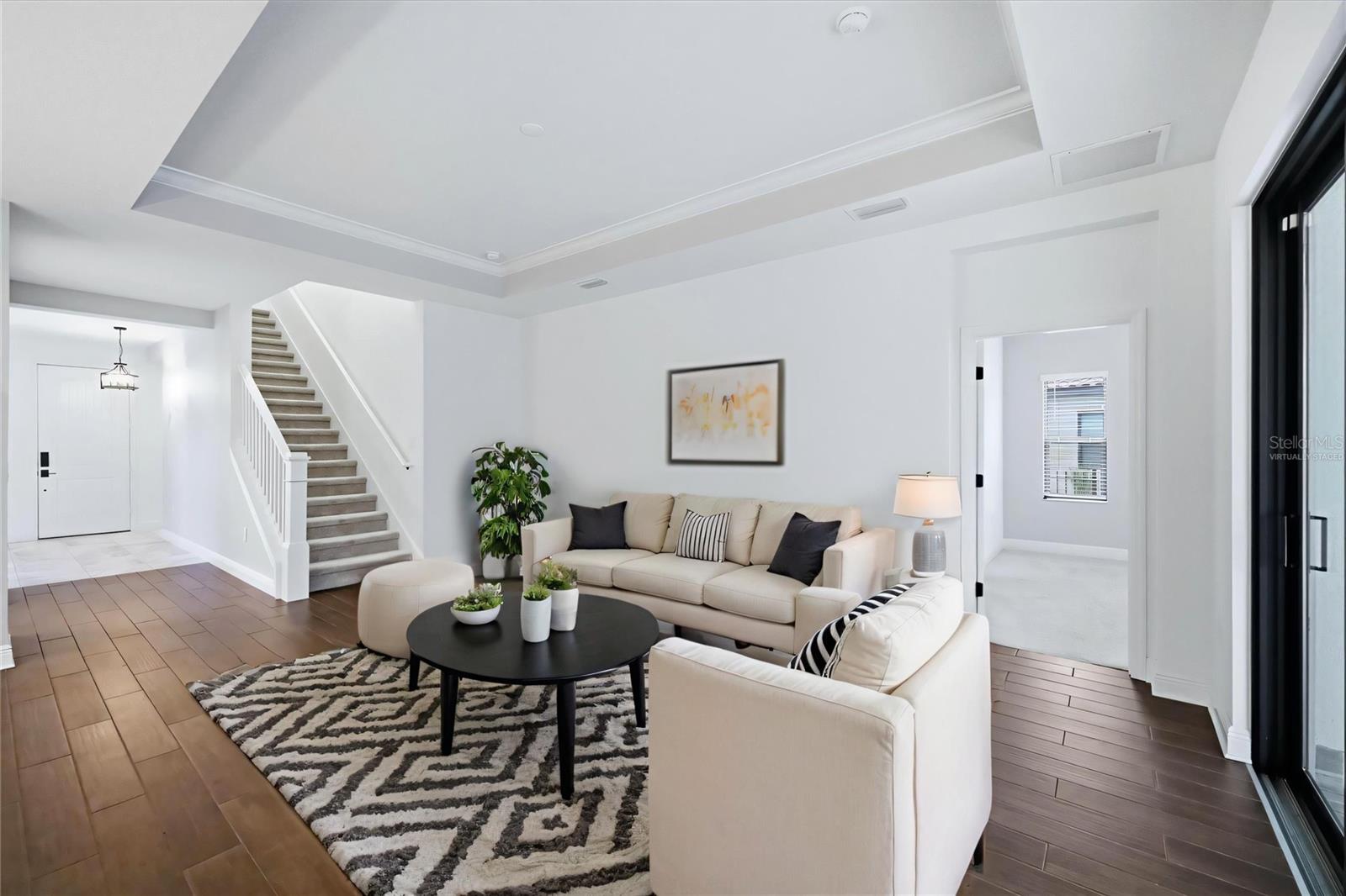 425 ARIANO AVE — photo 16