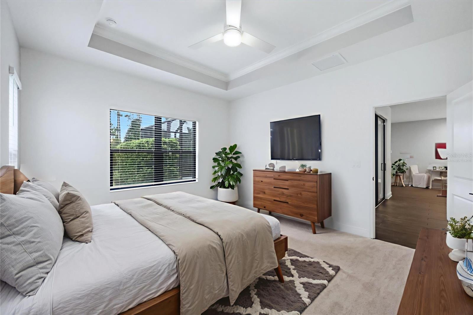 425 ARIANO AVE — photo 19