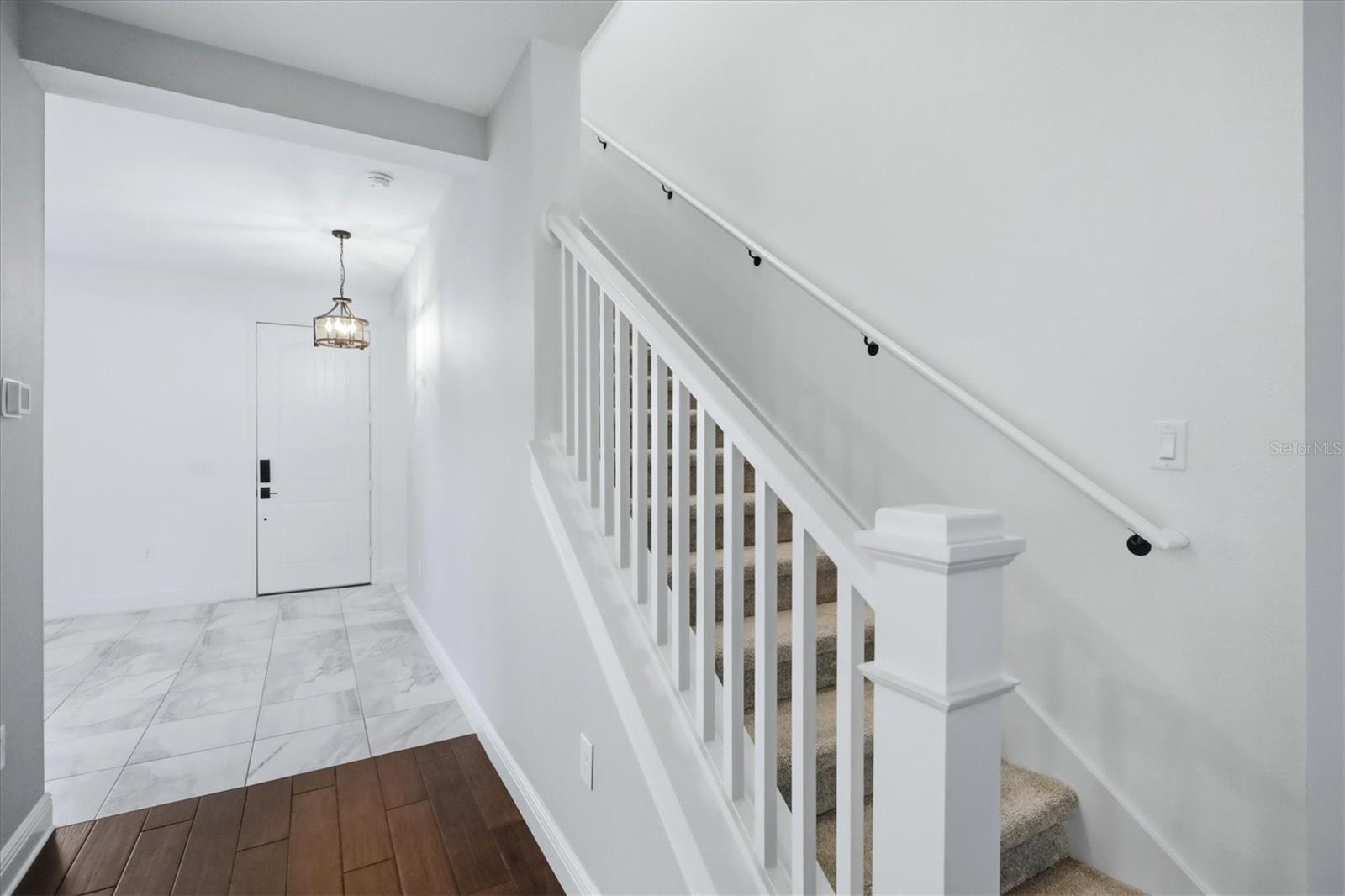 425 ARIANO AVE — photo 24
