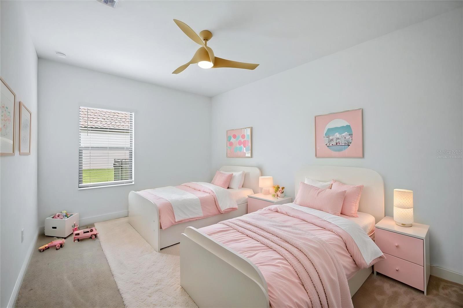 425 ARIANO AVE — photo 22
