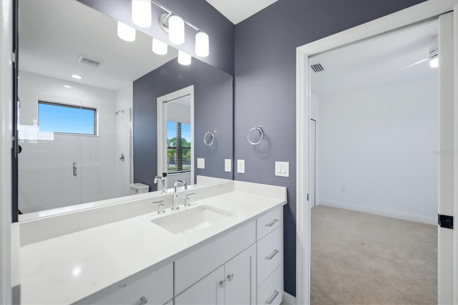 425 ARIANO AVE — photo 27