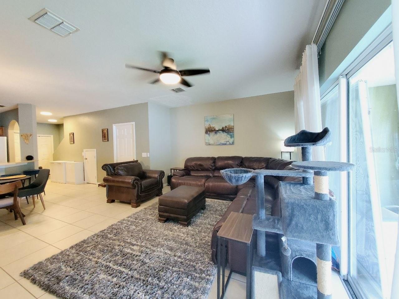 20420 NEEDLETREE DR — photo 12