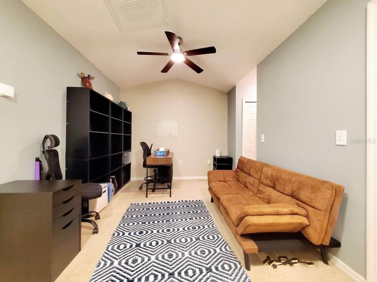 20420 NEEDLETREE DR — photo 22