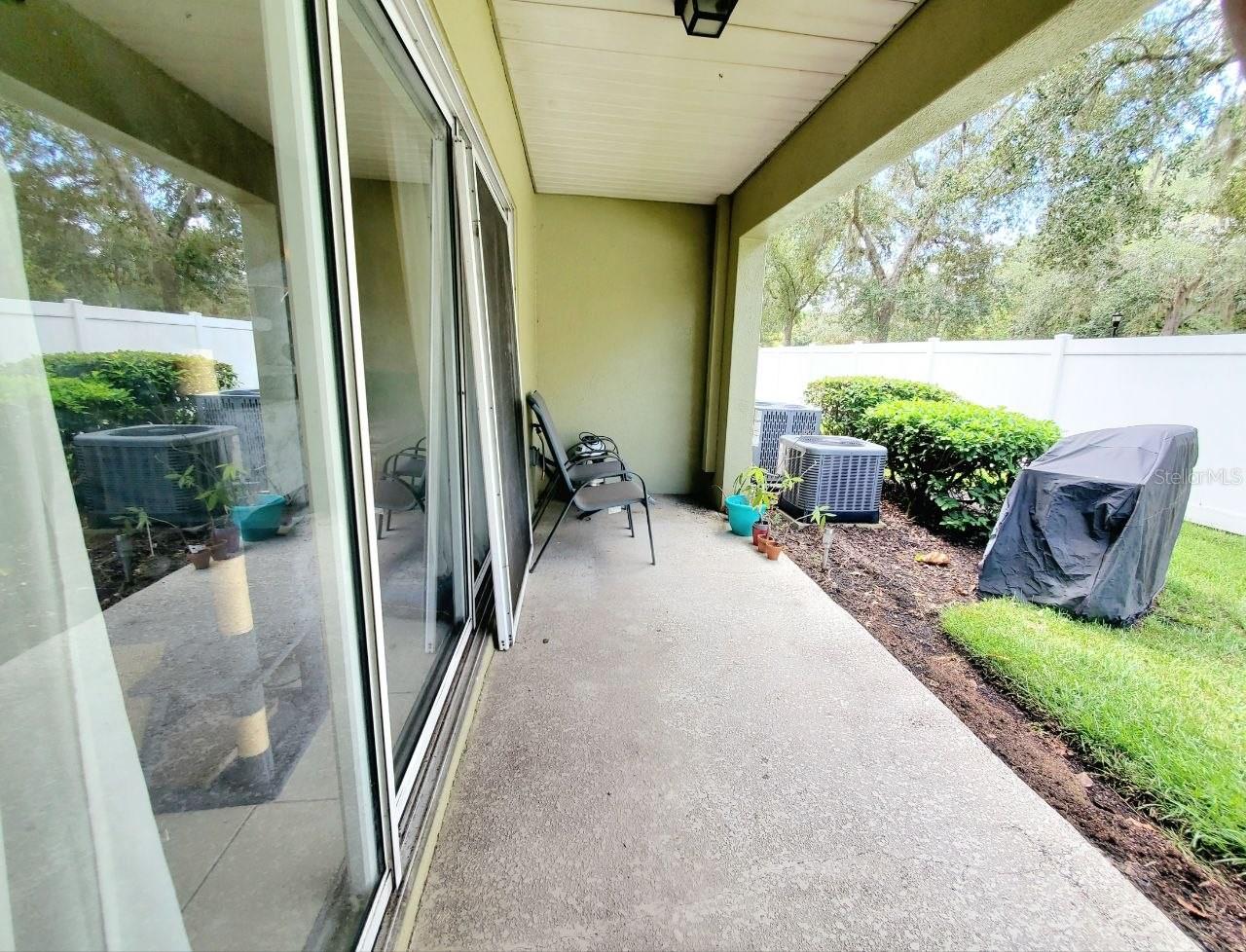 20420 NEEDLETREE DR — photo 29