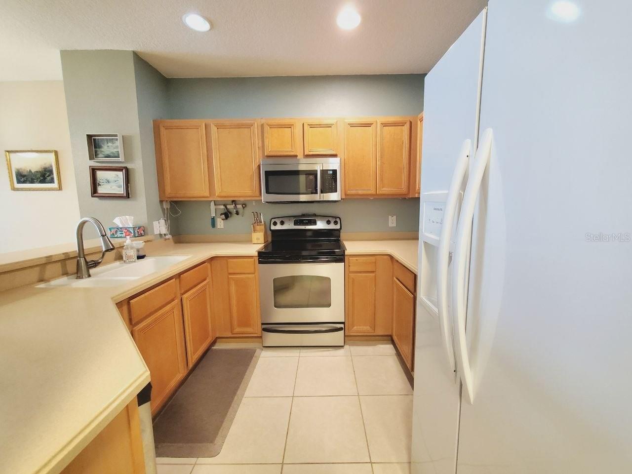 20420 NEEDLETREE DR — photo 3