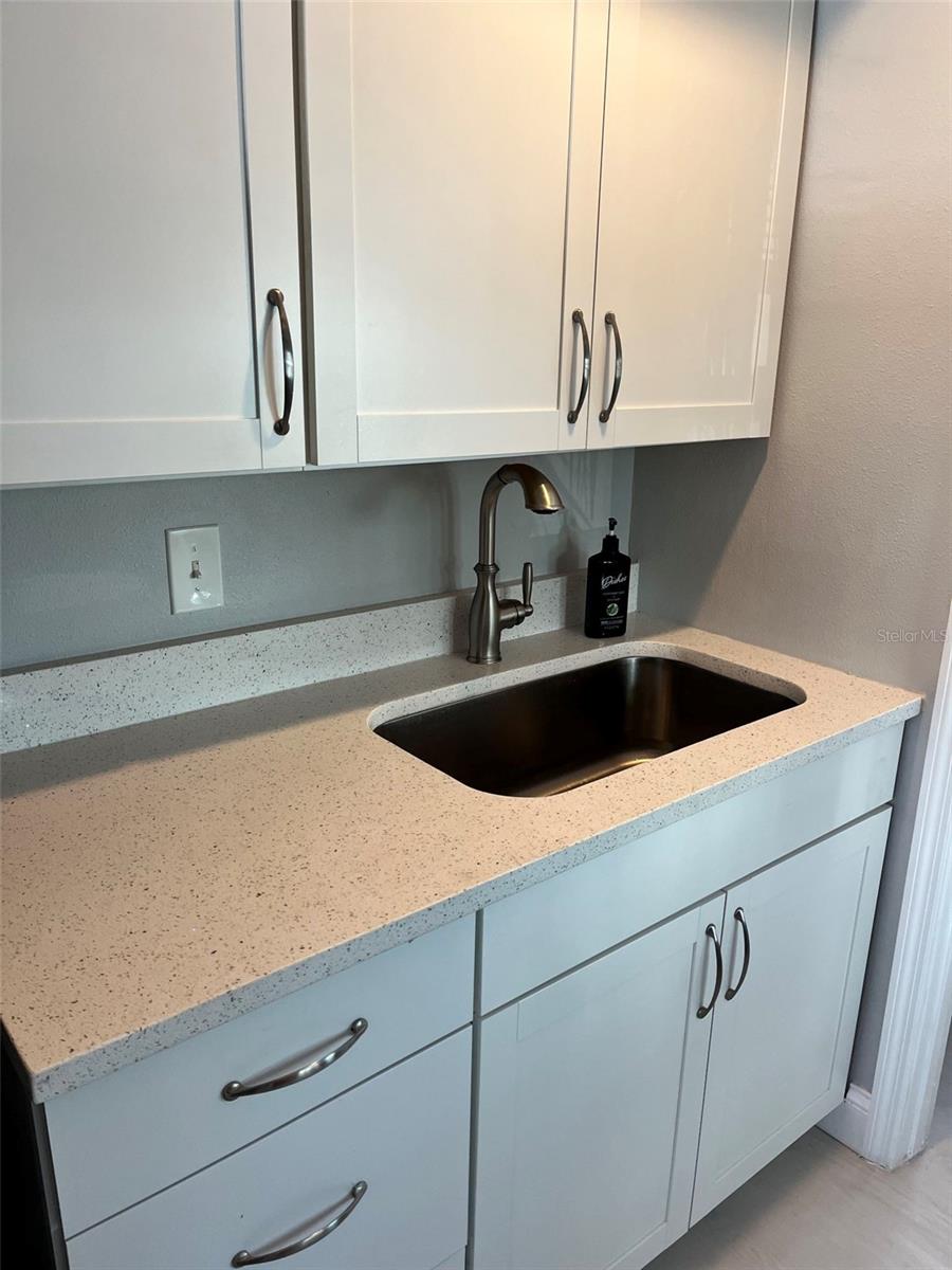 13202 GULF BLVD — photo 11