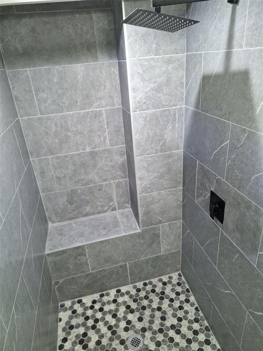 13202 GULF BLVD — photo 9