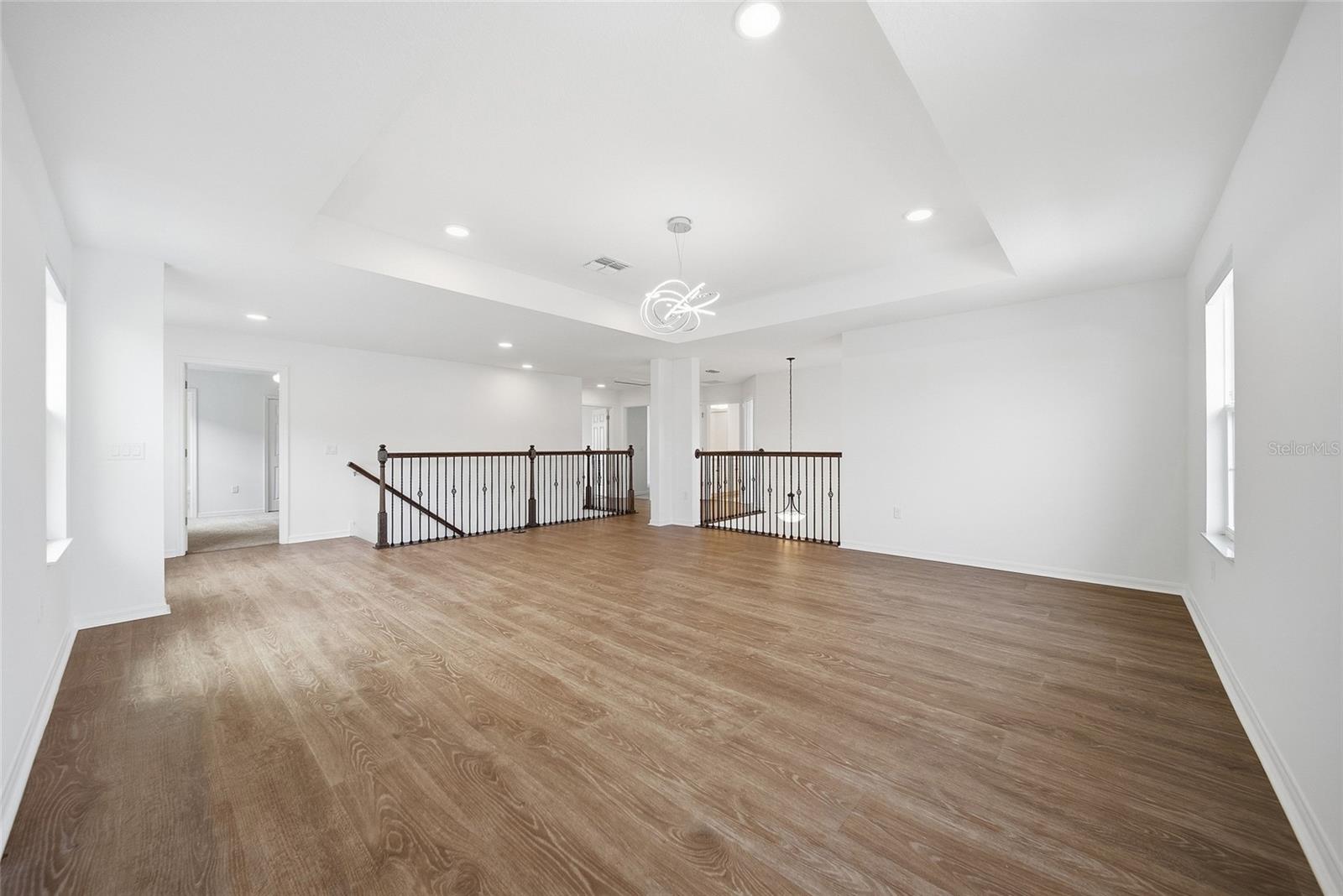 7824 NOTCHED PINE BND — photo 25