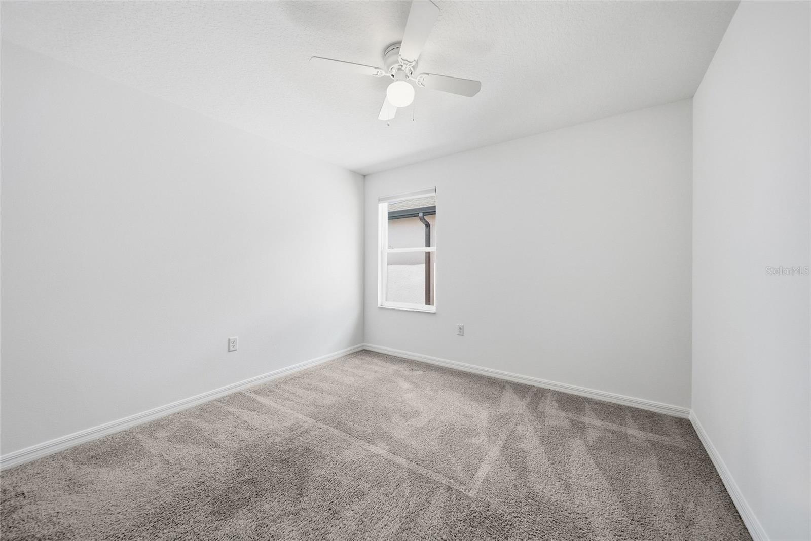 7824 NOTCHED PINE BND — photo 34