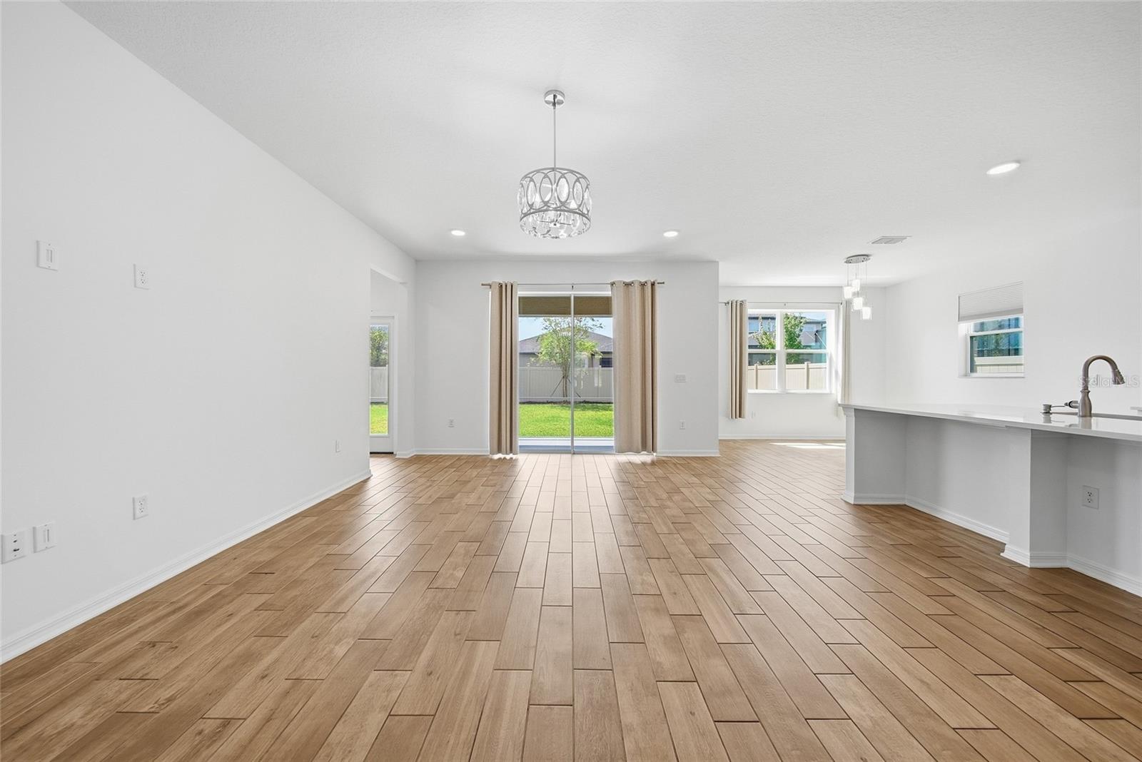 7824 NOTCHED PINE BND — photo 16