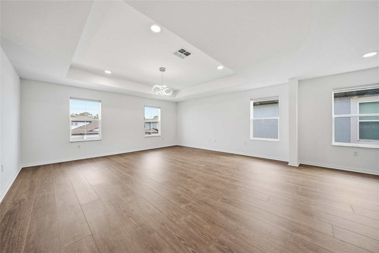 7824 NOTCHED PINE BND — photo 24