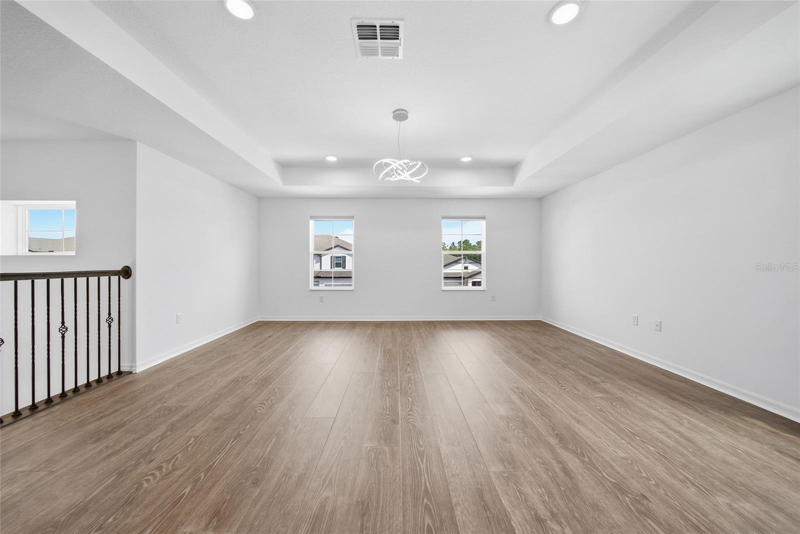 7824 NOTCHED PINE BND — photo 23