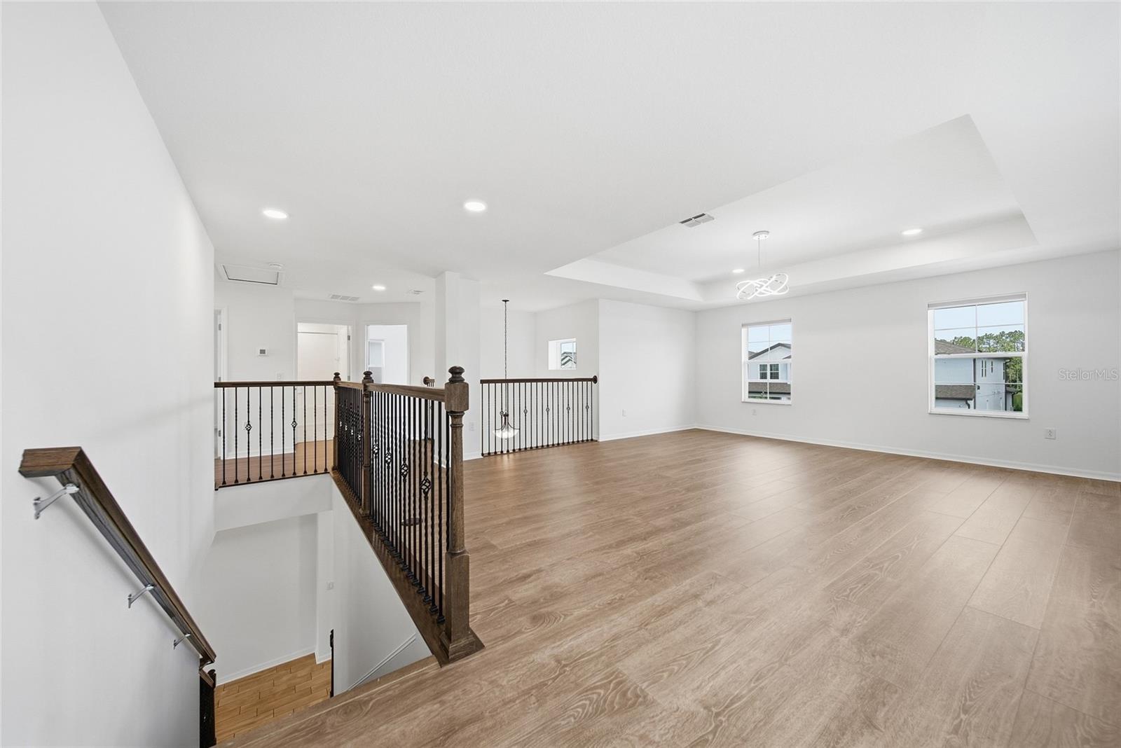 7824 NOTCHED PINE BND — photo 22