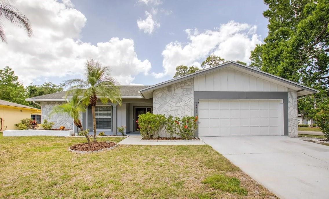 13309 SHADBERRY LN — photo 3