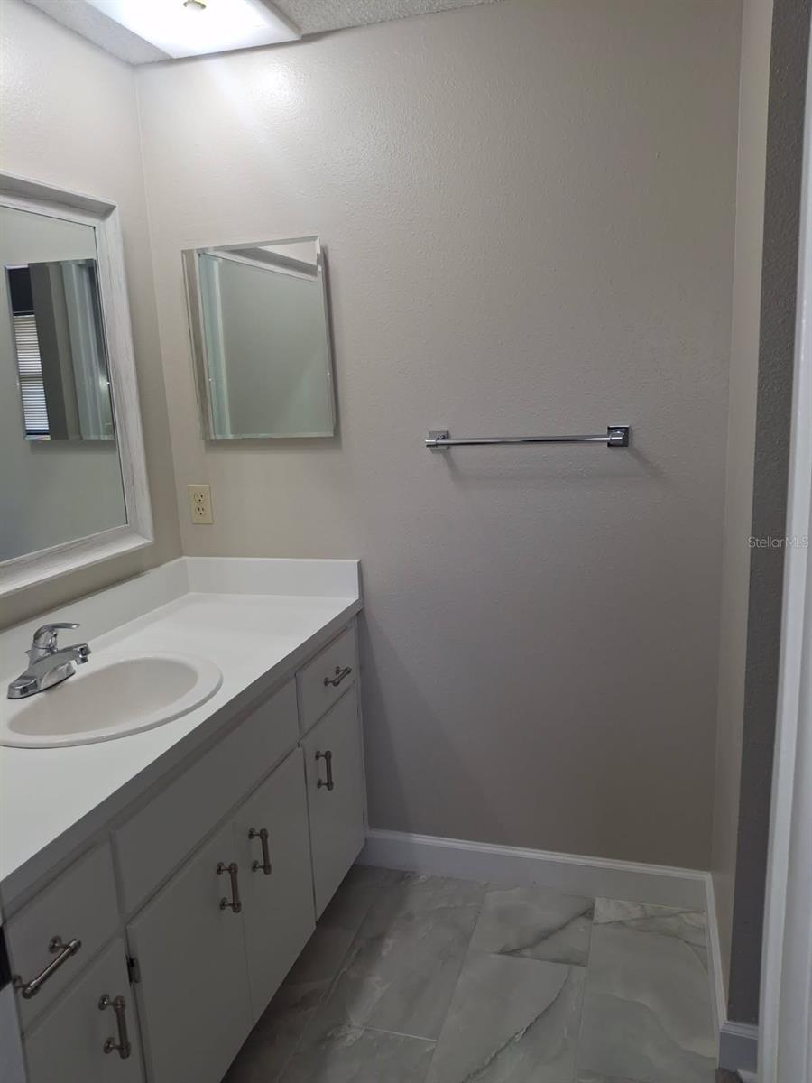 13309 SHADBERRY LN — photo 17