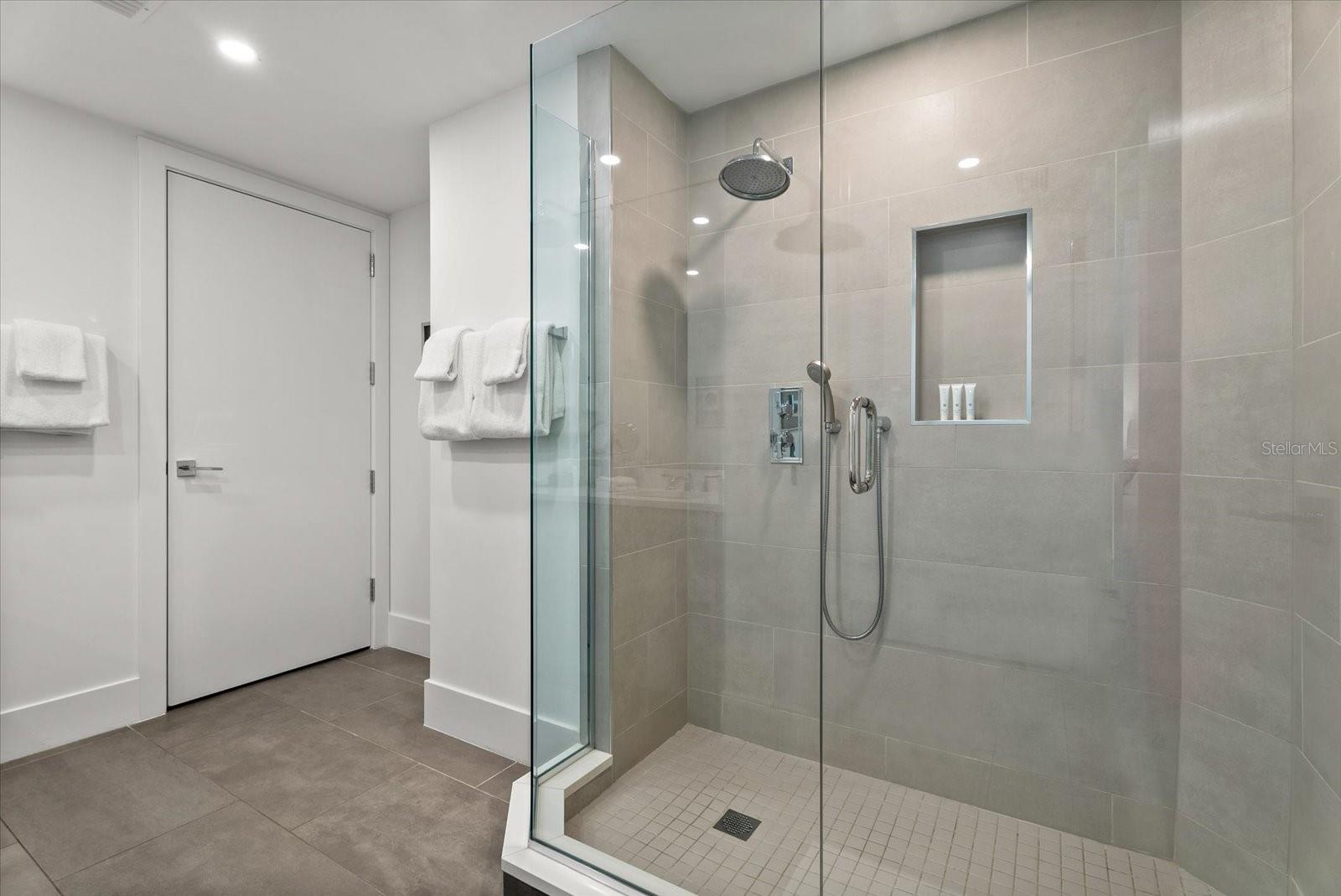 1035 SEASIDE DR #502 — photo 40