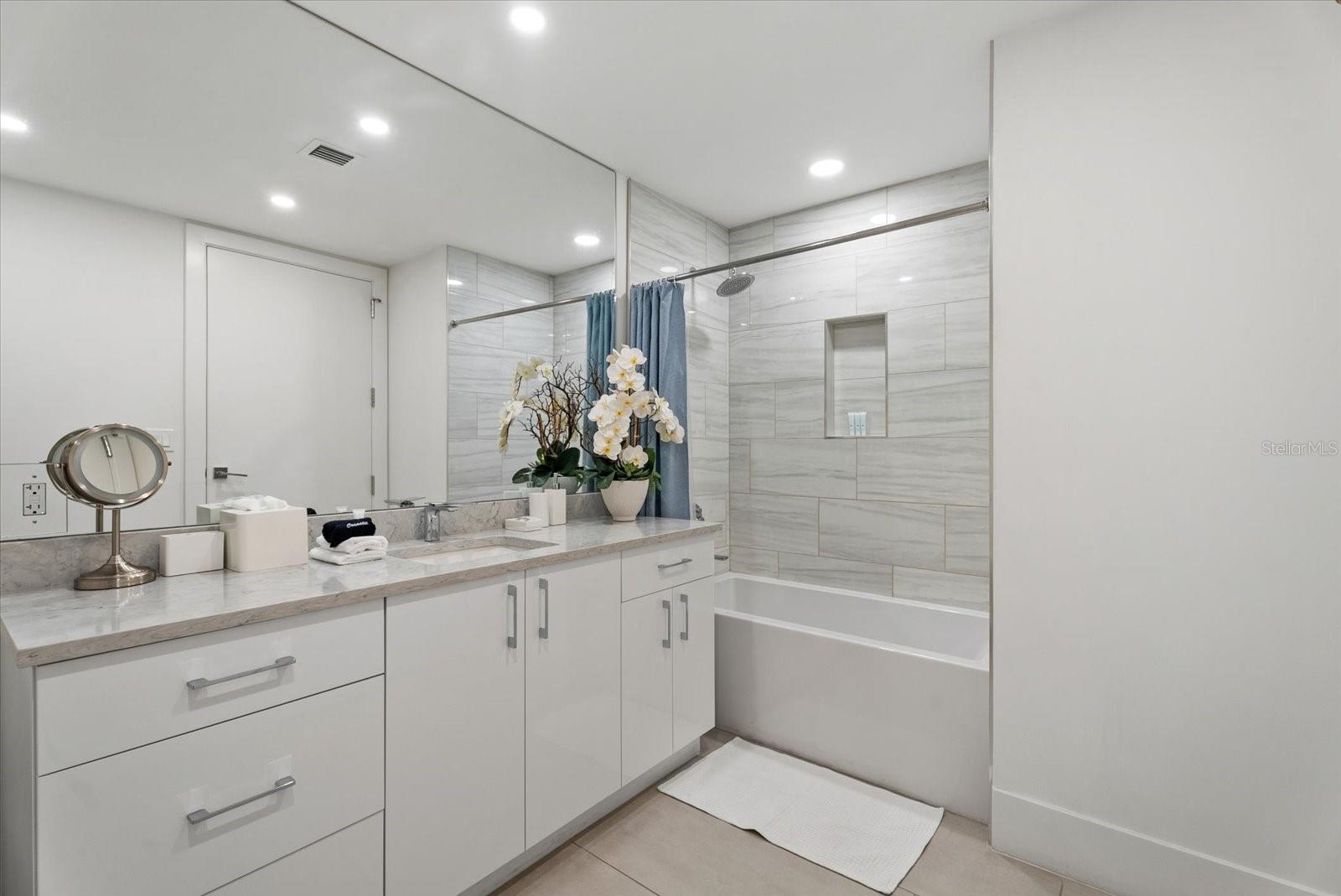 1035 SEASIDE DR #502 — photo 32