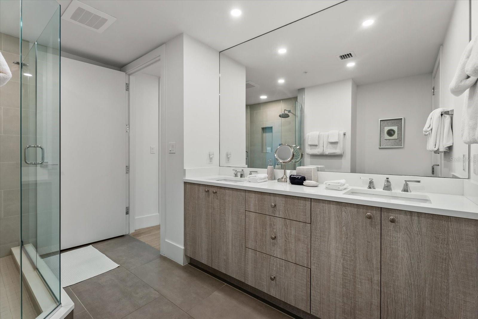 1035 SEASIDE DR #502 — photo 41
