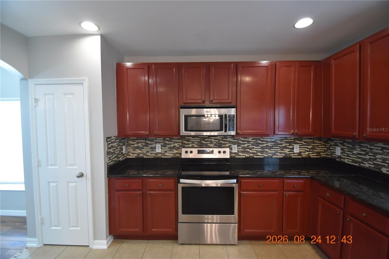 11405 FLORA SPRINGS DR — photo 15