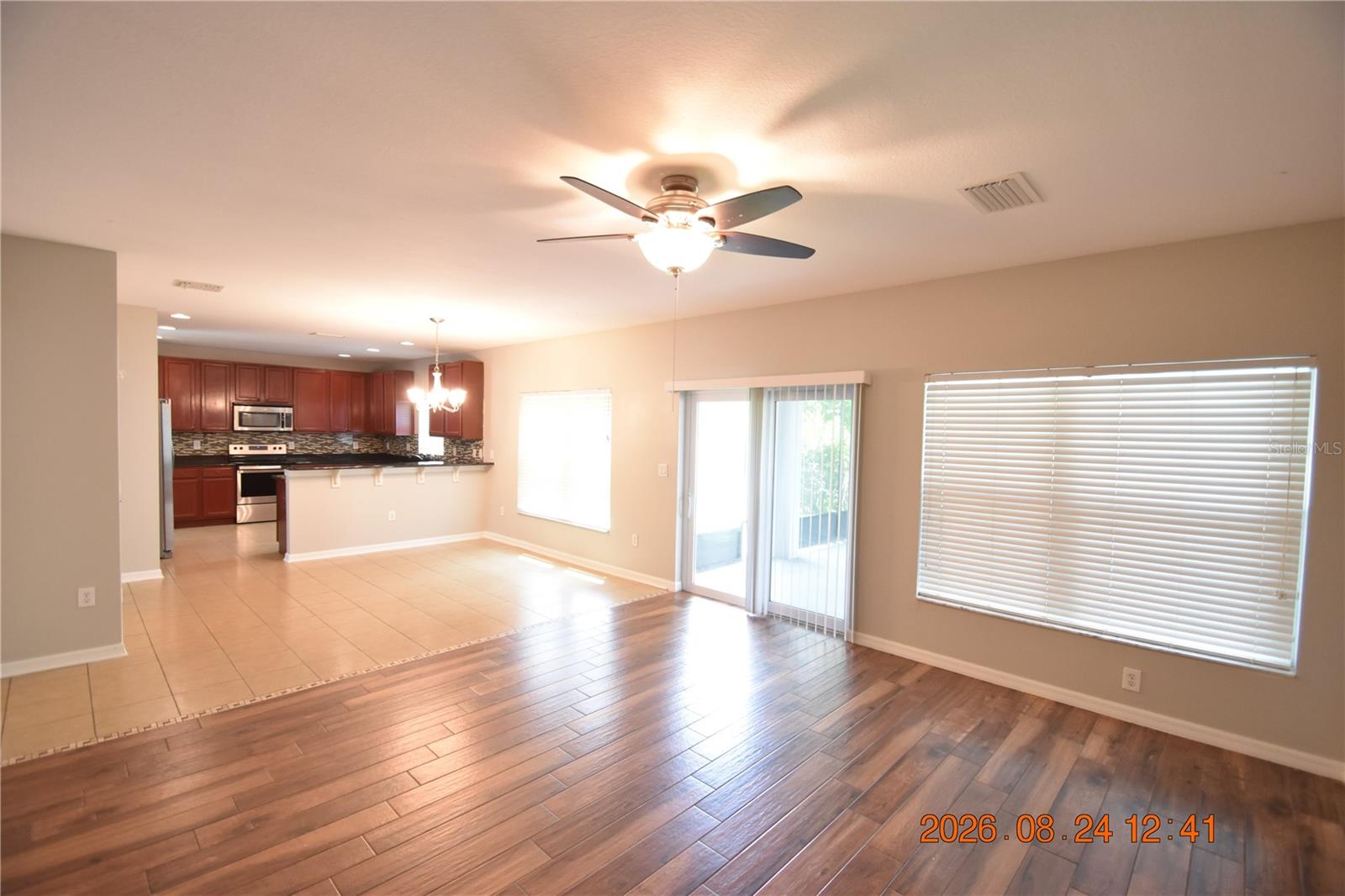 11405 FLORA SPRINGS DR — photo 9
