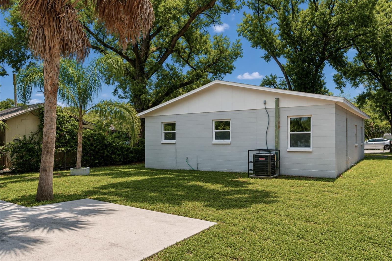 9412 N ELMER ST — photo 11